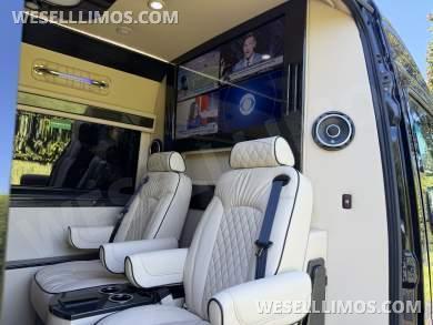 2024 Mercedes-Benz Sprinter 3500XD Ultimate Limo by Midwest Automotive Designs - Sprinter for Sale in Tallahassee, Florida, United States - Photo 9
