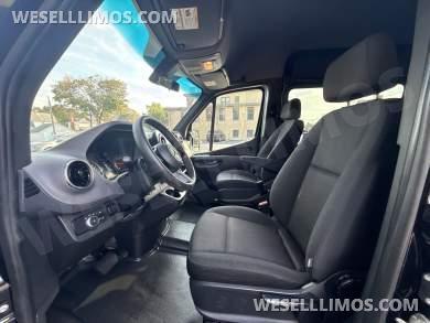2025 Mercedes-Benz Sprinter Sprinter - Sprinter for Sale in Baldwin, New York, United States - Photo 14