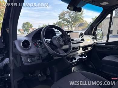2025 Mercedes-Benz Sprinter Sprinter - Sprinter for Sale in Baldwin, New York, United States - Photo 15