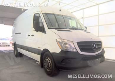 2014 Mercedes-Benz 3500 Sprinter for Sale in St Marys, Georgia, US - Photo 4