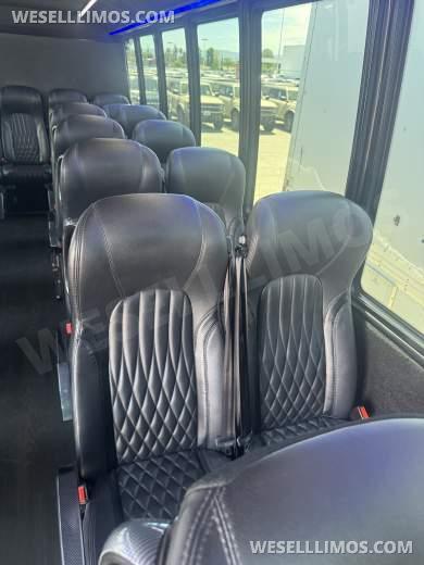2020 grech motors Ford f550 Shuttle Bus - Shuttle Bus for Sale in Laguna Niguel, California, United States - Photo 18