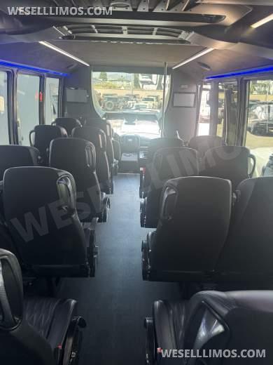 2020 grech motors Ford f550 Shuttle Bus - Shuttle Bus for Sale in Laguna Niguel, California, United States - Photo 19