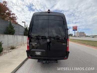 2022 First Class Customs, Inc. Mercedes-Benz Executive Class JET Sprinter - Sprinter for Sale in Springfield, Missouri, United States - Photo 21