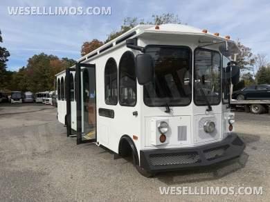 2020 Ford e450 Trolley for Sale in Westport, Massachusetts, US - Main Photo