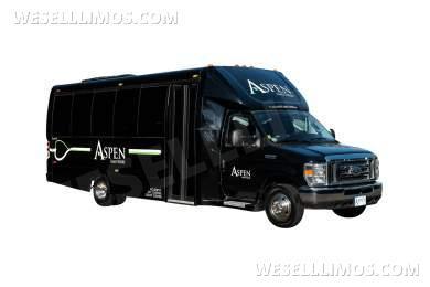 2019 Ford Limo Bus Limo Bus for Sale in Portland, Oregon, US - Photo 2