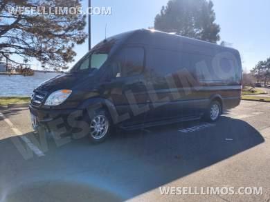 2013 Mercedes-Benz Sprinter Limo Sprinter for Sale in Stratford, Connecticut, US - Photo 2