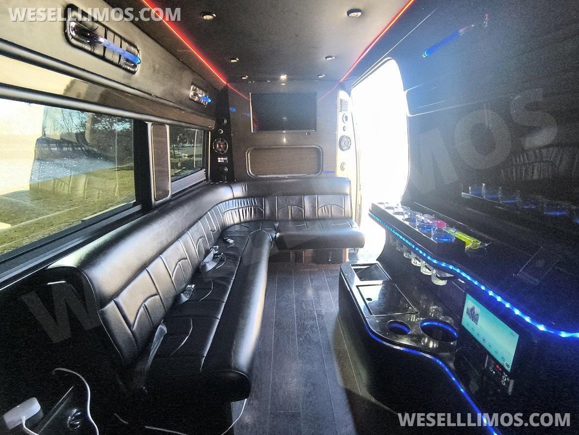 2013 Midwest Mercedes-Benz Sprinter Limo Sprinter - Photo 4