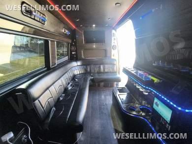 2013 Mercedes-Benz Sprinter Limo Sprinter for Sale in Stratford, Connecticut, US - Photo 4