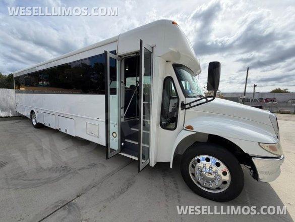 2016 International Bus