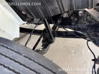 2016 STARCRAFT International  Shuttle Bus - Shuttle Bus for Sale in West Babylon, New York, United States - Photo 11