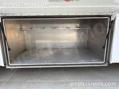 2016 STARCRAFT International  Shuttle Bus - Shuttle Bus for Sale in West Babylon, New York, United States - Photo 13