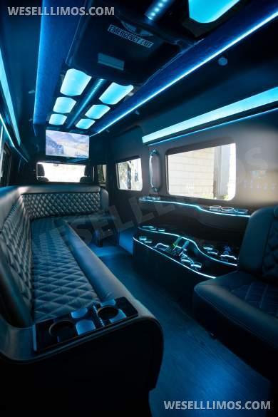2015 Mercedes-Benz 3500 Sprinter for Sale in Charleston, South Carolina, US - Main Photo