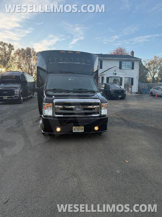 2016 Ford E450 " Tiffany" Party Bus - Photo 4