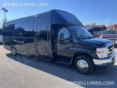 2027 Ford E450 Executive Shuttle for Sale in Pasadena, Maryland, US - Main Photo
