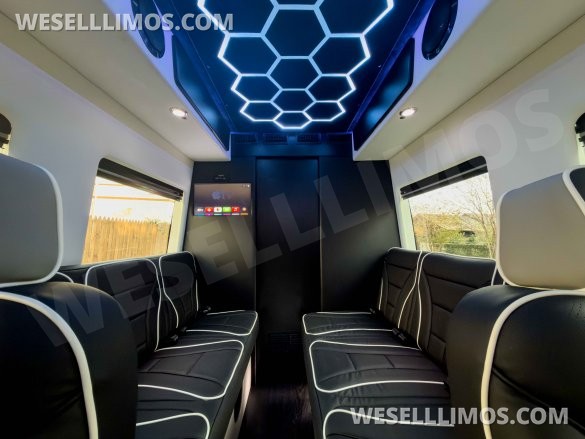 2025 Mercedes-Benz Sprinter Sprinter for Sale in San Antonio, TX - Photo 3