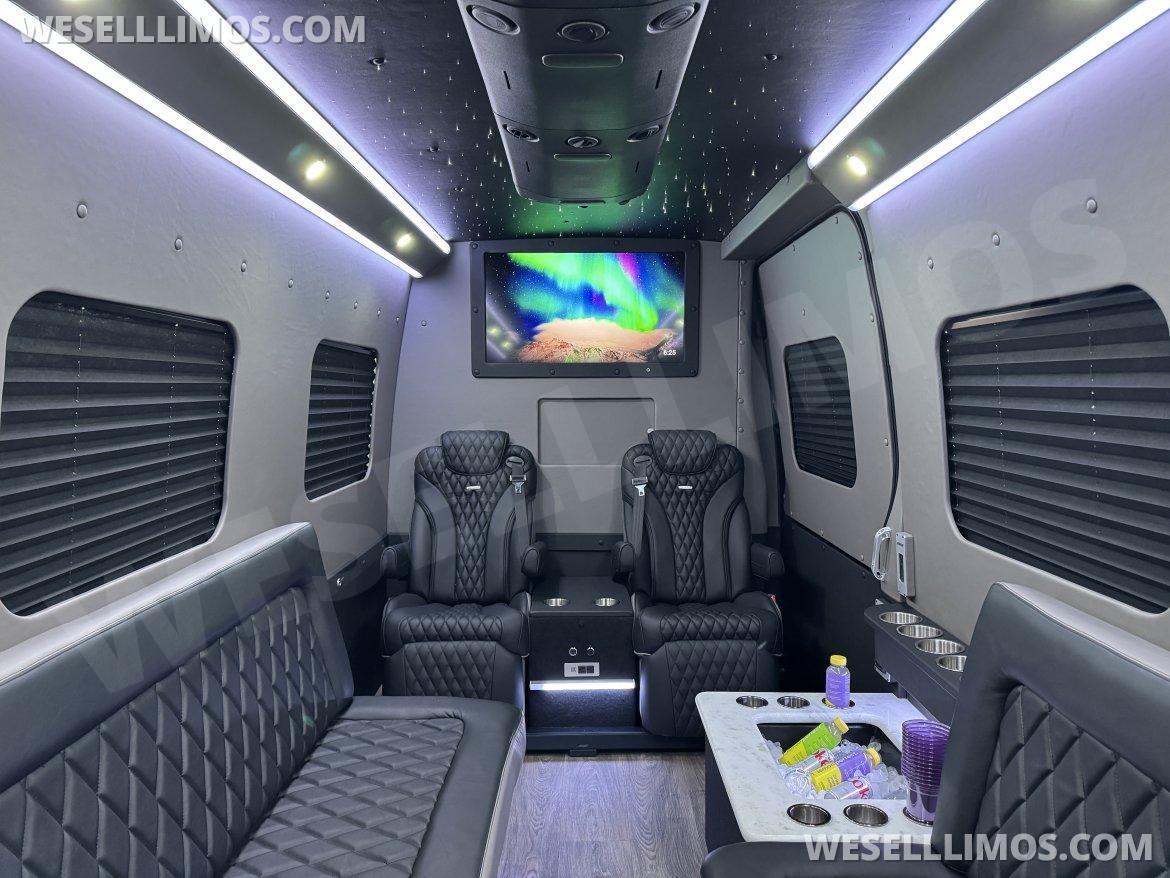 Limo Bus for Sale in Alva, FL - Photo 9