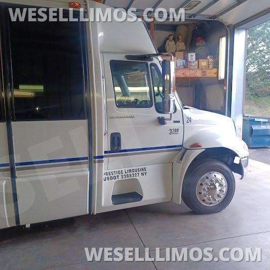 Limo Bus for Sale in Rochester, NY, NY - Photo 11