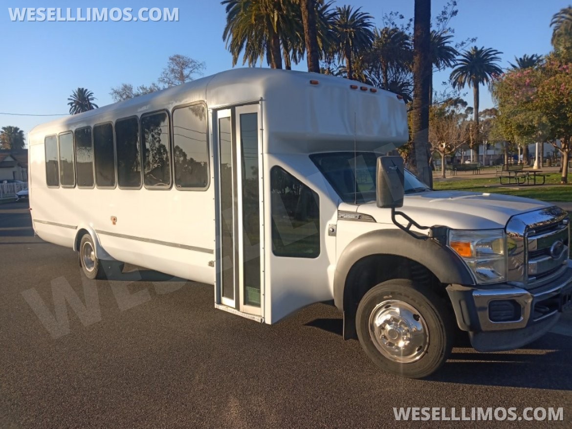 Photo of Limo Bus for sale: 2015 Ford F550