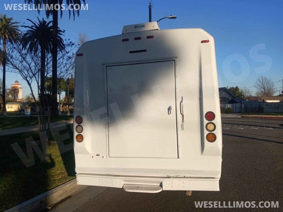 Photo of Limo Bus for sale: 2015 Ford F550