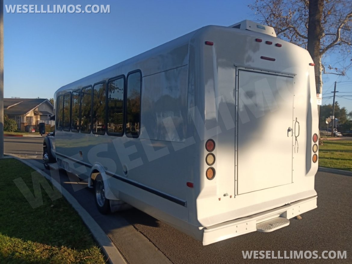 Photo of Limo Bus for sale: 2015 Ford F550