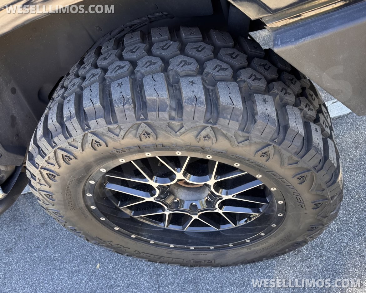 Photo of Limousine for sale: 2008 Hummer H2 29"