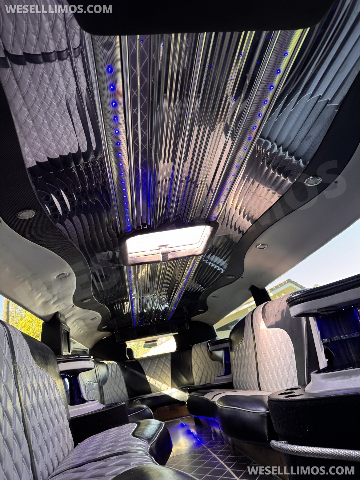 Photo of Limousine for sale: 2008 Hummer H2 29"