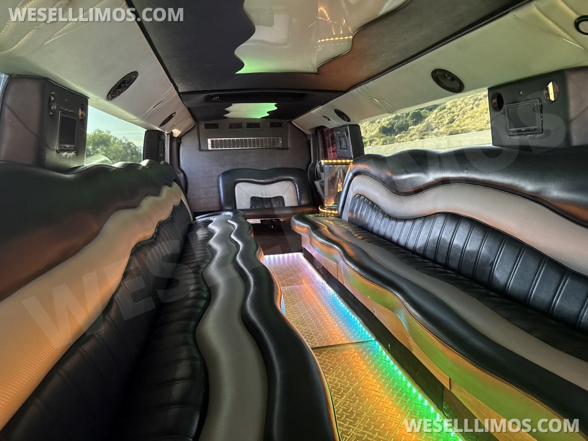 Photo of Limousine for sale: 2008 Hummer H2 29"