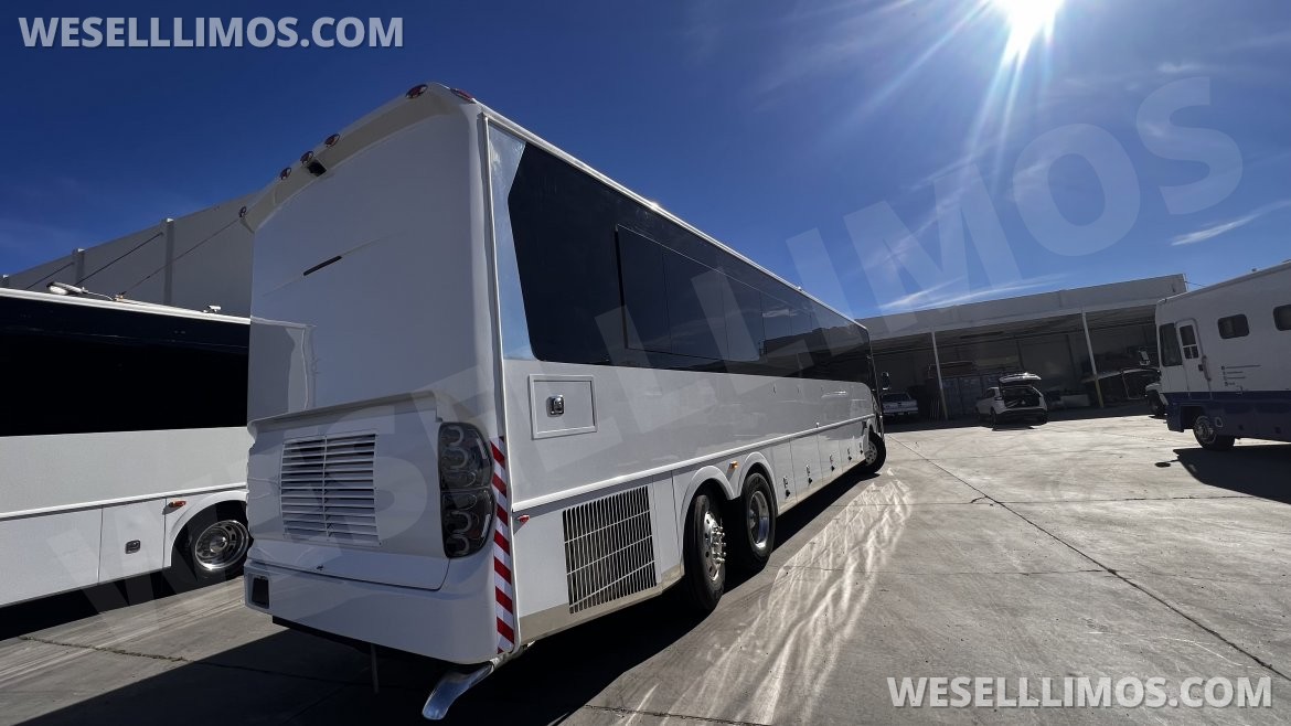 Photo of Motorcoach for sale: 2022 Freightliner 45' Motorcoach 45" by CT Coachworks