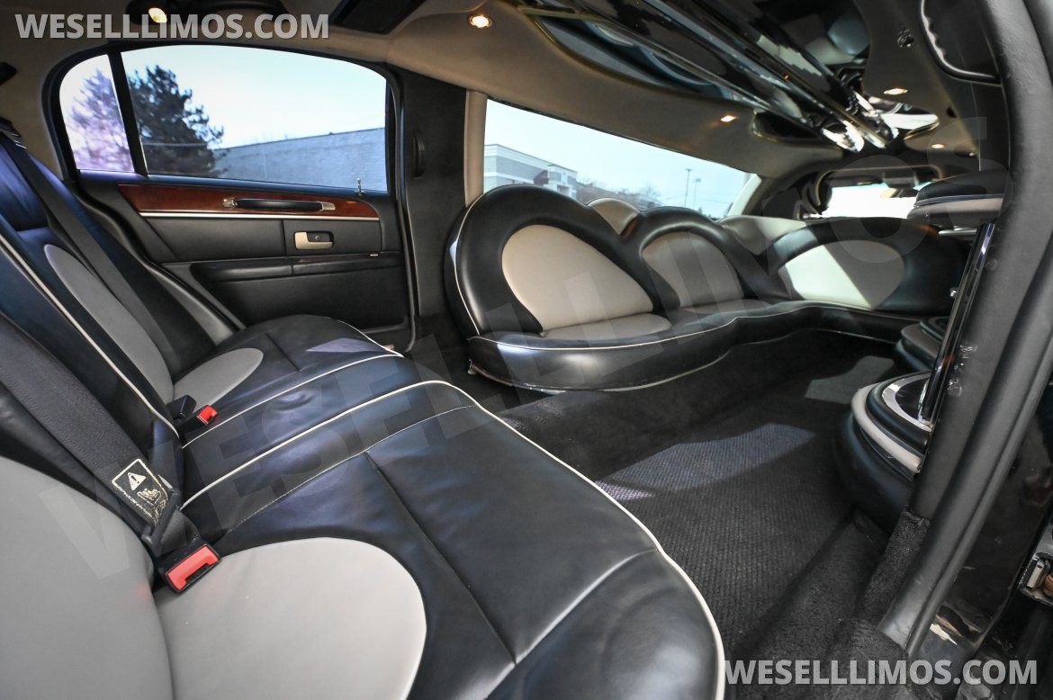 Photo of Limousine for sale: 2004 Lincoln Town Car 120" Stretch Limousine 120" by Krystal