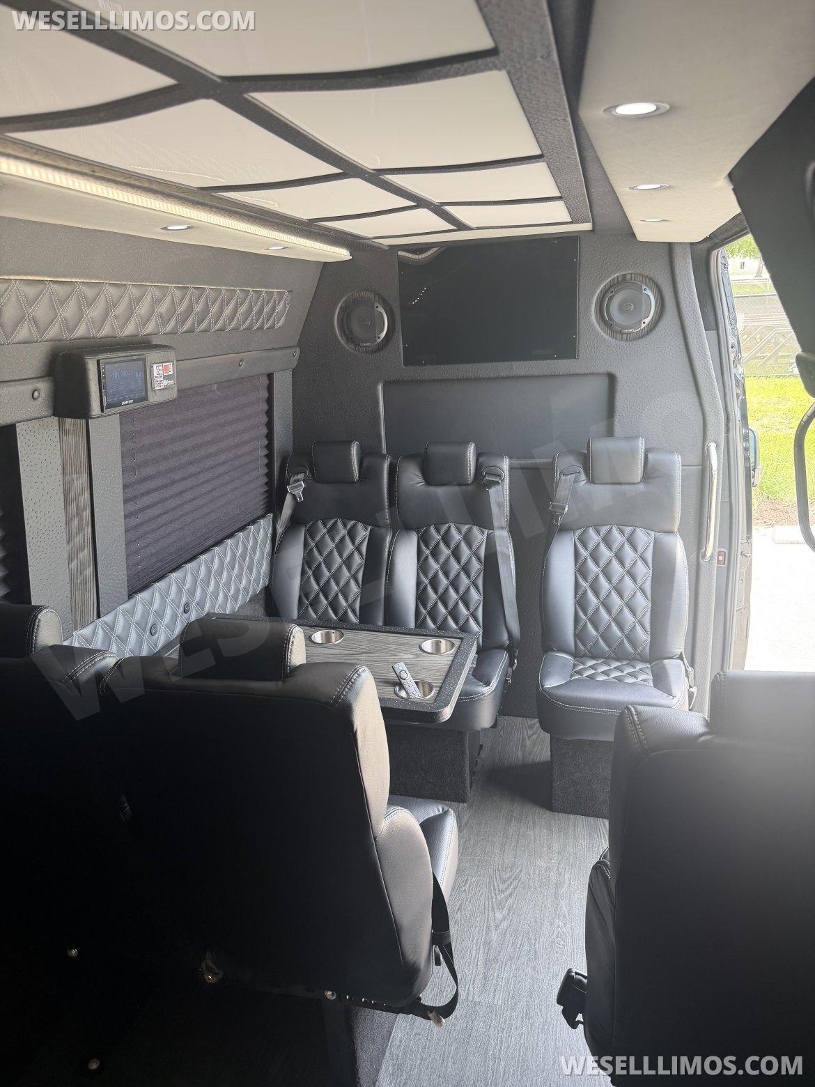 Sprinter for Sale in Delray Beach, FL - Photo 8