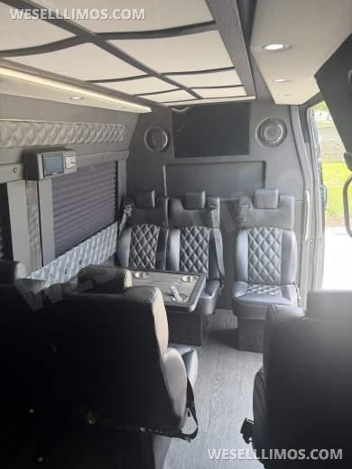 2023 Westwind Coachworks Mercedes-Benz Sprinter Executive Shuttle 3500 Sprinter - Sprinter for Sale in Delray Beach, FL - Photo 8