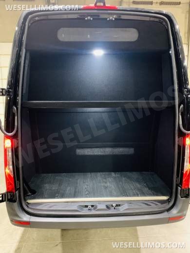 2026 Executive Coach Builders Mercedes-Benz Sprinter Sprinter - Sprinter for Sale in Springfield, MO - Photo 9