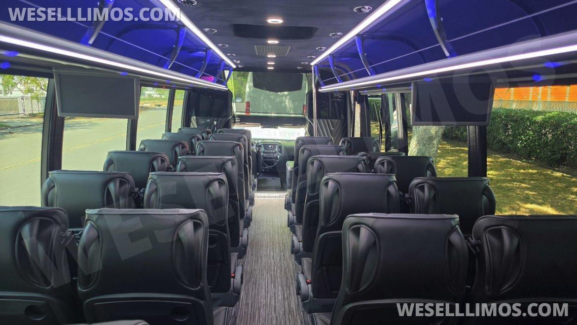 Executive Shuttle for Sale in Springfield, MO - Photo 17