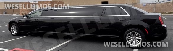 2020 Chrysler 300 Limousine for Sale in Glendale, CA - Photo 3