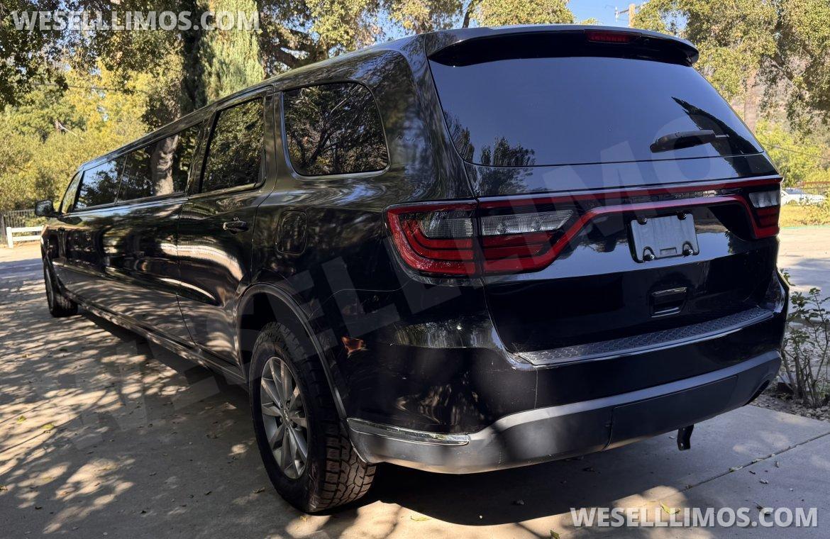 2017 Dodge Durango.  Limousine - Photo 4