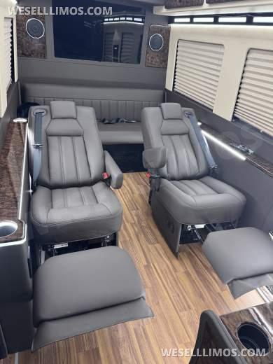 2024 Springfield Coach Group Ford Transit 350 Executive Shuttle - Executive Shuttle for Sale in Crowley, Louisiana, United States - Photo 10
