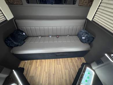 2024 Springfield Coach Group Ford Transit 350 Executive Shuttle - Executive Shuttle for Sale in Crowley, Louisiana, United States - Photo 11