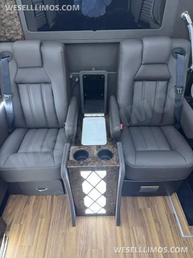 2024 Springfield Coach Group Ford Transit 350 Executive Shuttle - Executive Shuttle for Sale in Crowley, Louisiana, United States - Photo 13