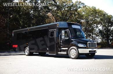 2011 Freightliner M2 Party Bus Limo Bus for Sale in Coventry, RI