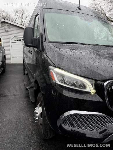 2024 Midwest design Mercedes-Benz Sprinter Sprinter - Sprinter for Sale in Queens, NY - Photo 4