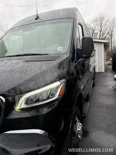 2024 Midwest design Mercedes-Benz Sprinter Sprinter - Sprinter for Sale in Queens, NY - Photo 5