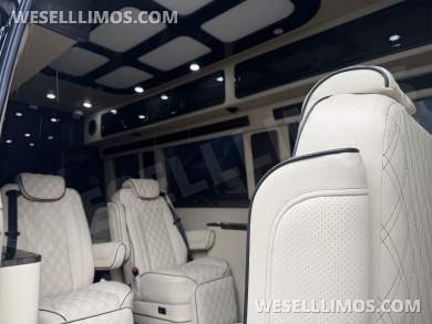 2024 Midwest design Mercedes-Benz Sprinter Sprinter - Sprinter for Sale in Queens, NY - Photo 12