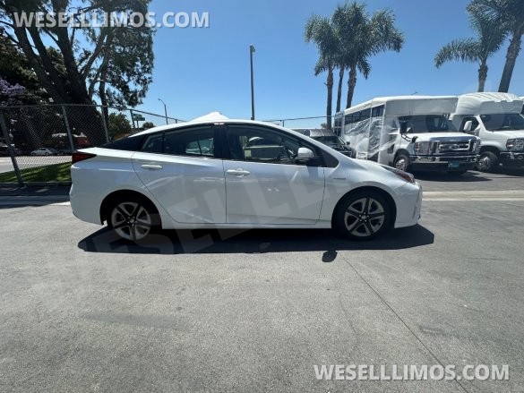2022 Toyota Prius XLE Hybrid Sedan for Sale in CARSON, CA - Main Photo
