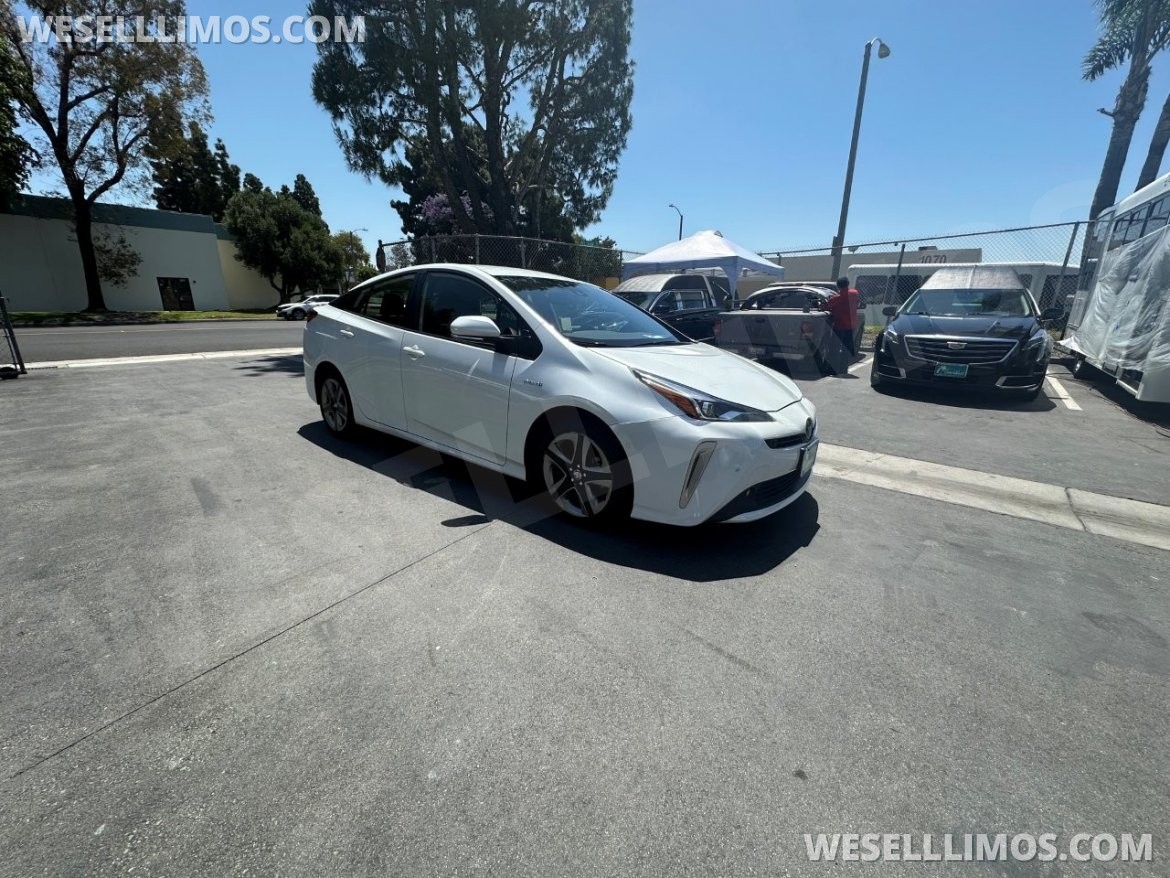 Photo of Sedan for sale: 2022 Toyota Prius XLE Hybrid by Toyota