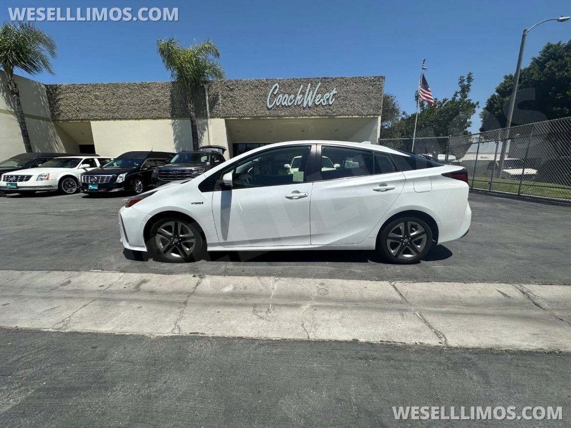 Photo of Sedan for sale: 2022 Toyota Prius XLE Hybrid by Toyota