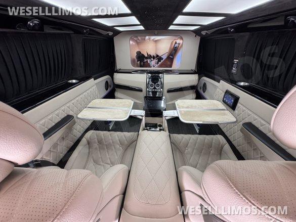 2023 Mercedes-Benz Metris CEO