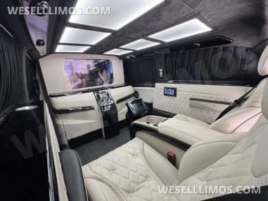 2023 First Class Customs, Inc. Mercedes-Benz Metris CEO Sprinter - Sprinter for Sale in Springfield, Missouri, United States - Photo 9