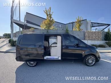 2023 First Class Customs, Inc. Mercedes-Benz Metris CEO Sprinter - Sprinter for Sale in Springfield, Missouri, United States - Photo 27