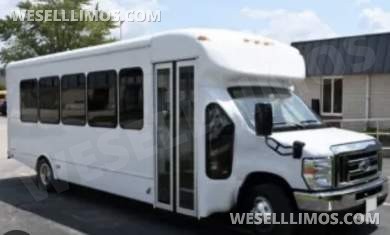 2018 Ford E450 Limo Bus for Sale in Los Angeles, CA