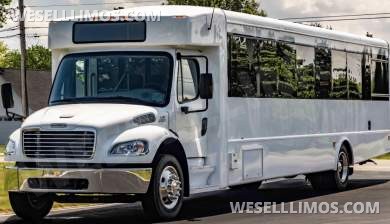 2017 Freightliner M2 Shuttle Bus for Sale in LA, CA